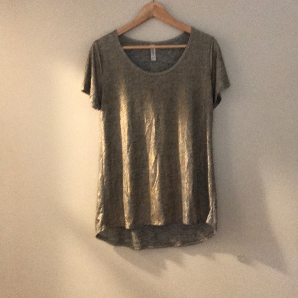 Lularoe Elegant Classic T